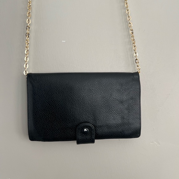 Vintage Chanel Timeless Classic Wallet, Black - Picture 2 of 5